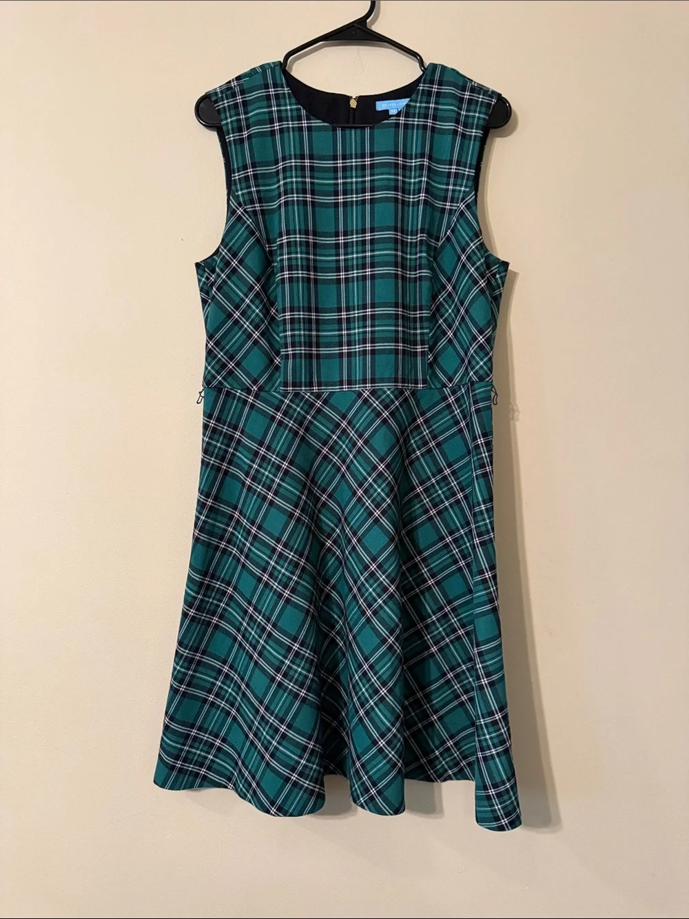 Draper James Green Plaid Sleeveless Midi Dress